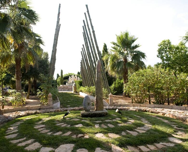 Agroturismo Es Revellar Art Resort