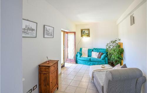 Stunning Apartment In Deruta With 2 Bedrooms