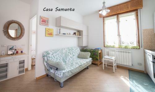 A & B Holiday Home