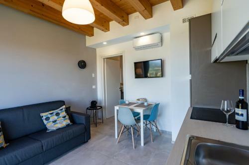 Casa Tina Holiday Home
