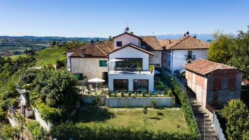 Casa Tina Holiday Home