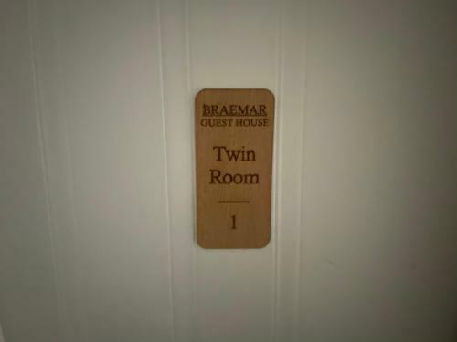 Hostal Braemar House