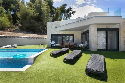 The Euphoria Club Luxury Villas