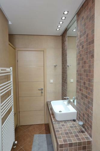 Villa The View - Beachfront, 5 Bedrooms, Bbq, View