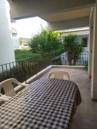 Alexandros Apartments