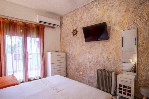 Rafaella Sea View Apartments