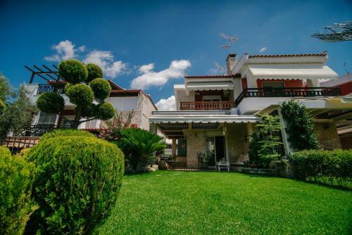 Dreamcatcher Luxury Villa, 1 Min Walk To Beach