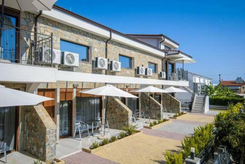 Hostal Stone Suites