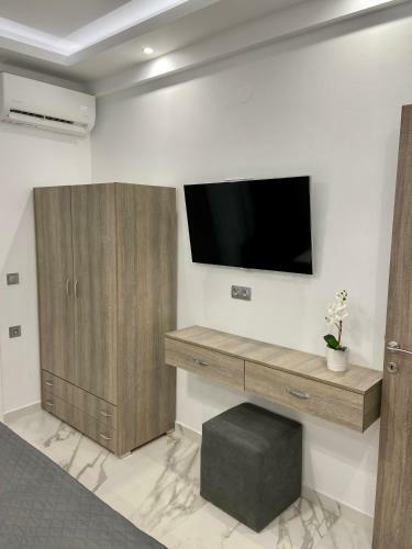 Katia Apartments