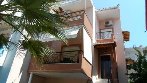 Seme House