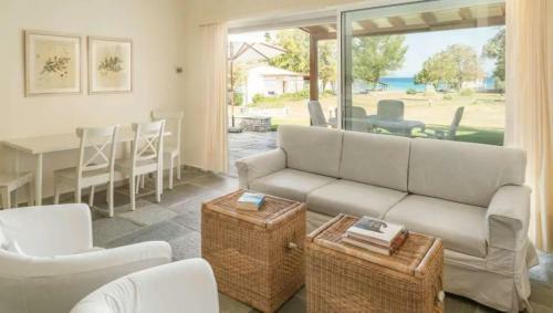 #flh - Summer Cottage On Pefkohori Beach