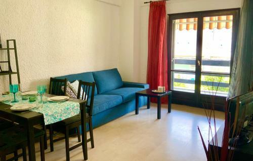 Lemon Tree Apartment