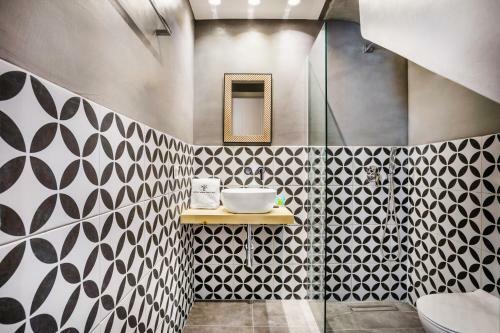 Dionisos Luxury Villas