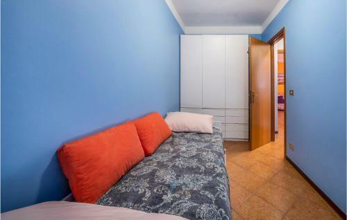 Stunning Apartment In Grottammare With 2 Bedrooms