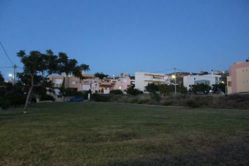 Apartamento Luxurious Modern House With Balcony And View