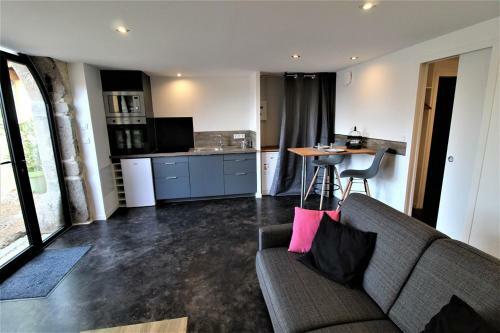 Apartamento G�te Sous Le Marronnier Aux Portes De Lyon
