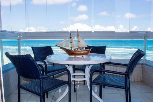 C041 - Edif�cio Pratagy - Apartamento 41