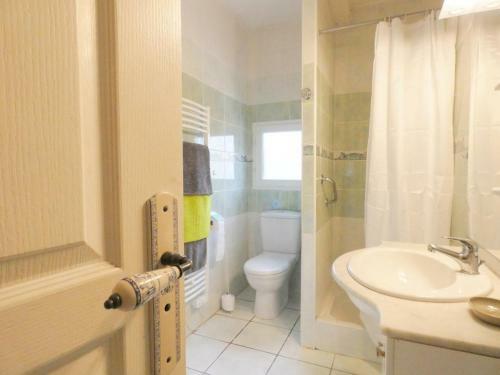 G�te Bascons, 3 Pi�ces, 4 Personnes - Fr-1-360-184