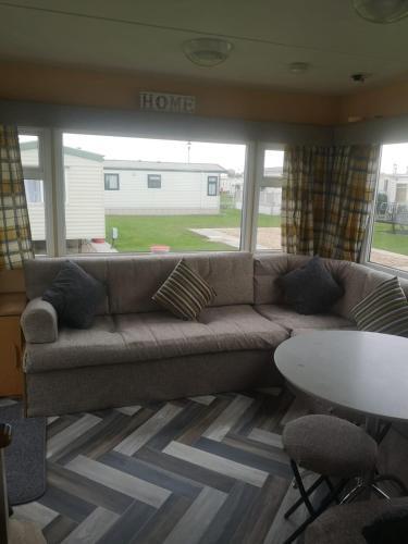 6 Berth The Chase (classic)