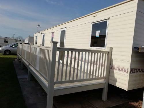 8 Berth Sealands (highbury)