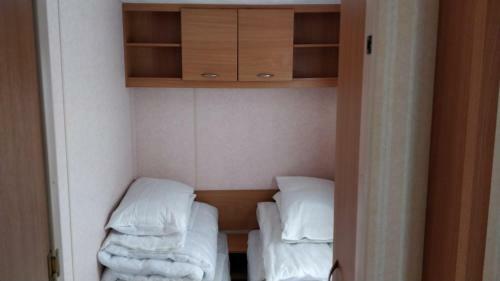 8 Berth Sealands (highbury)