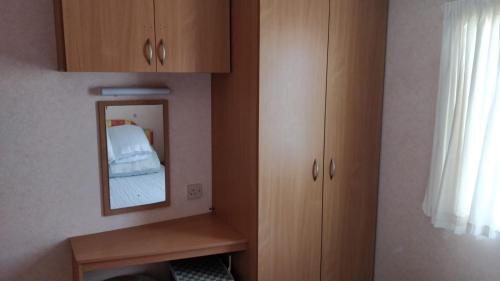 8 Berth Sealands (highbury)