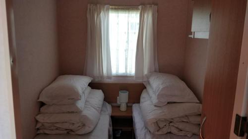 8 Berth Sealands (highbury)