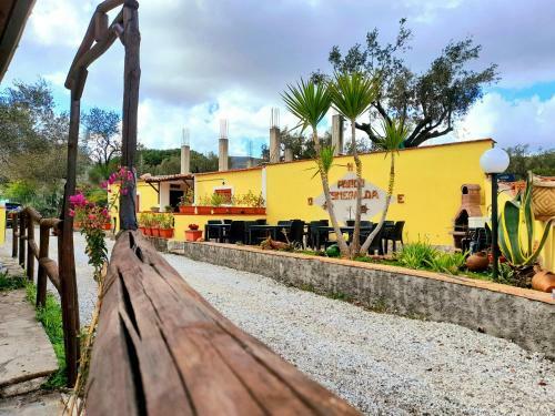 Hostal Parco Esmeralda