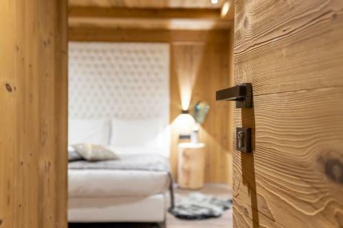 Chalet Imbosc'ch� - 5 Beautiful Rooms In Charming B&B
