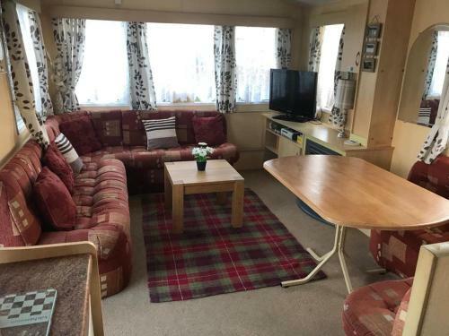 8 Berth Golden Sands (herald)