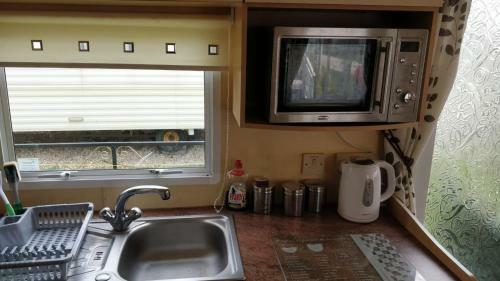 8 Berth Golden Sands (herald)