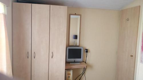 8 Berth Golden Sands (herald)