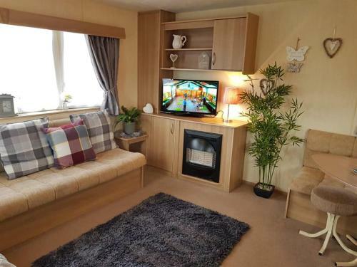 I19 8 Berth The Chase
