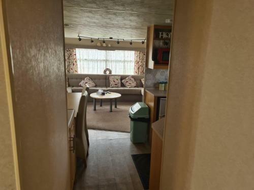 6 Berth On Seaview (fanfare)