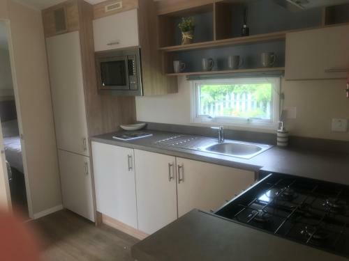 Apartamento 4 Bedrooms Holiday Caravan