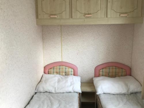 8 Berth On Coral Beach (westmorland)