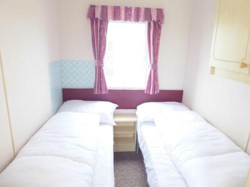 Apartamento Self Contained 2 Bedroom Caravan Next To Beach