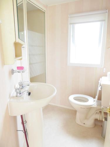 Apartamento Self Contained 2 Bedroom Caravan Next To Beach