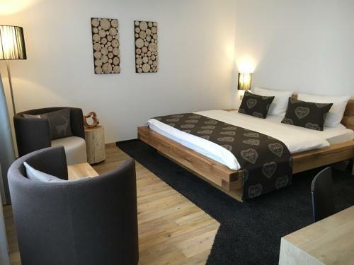Hostal Pension Und Apartment Haus Angelika