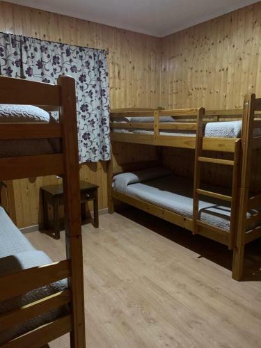 Hostal - Bungalows Camping C�ceres