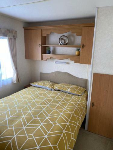 L&g Family Holidays 8 Berth Coral Beach John Max 4 Adults