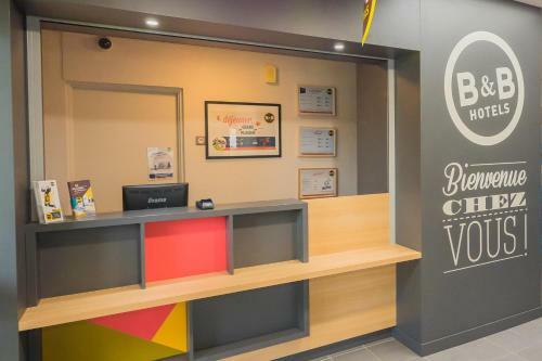 Hotel B&B H�tel Angers 2 Universit�