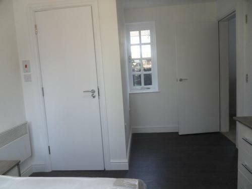Lancaster Studio Apartments
