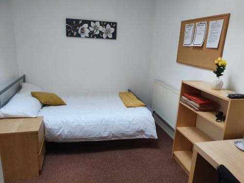 Albergue D19 Sangha Hall