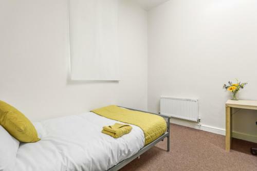 Albergue D19 Sangha Hall