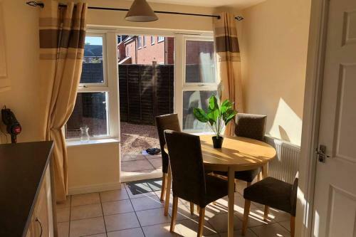 Villa Silver Stag, High-end, Modern 3 Double Bedroom With Parking