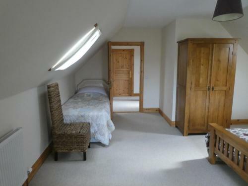 Swallow Cottage - Large Family Cottage With Beautiful Views