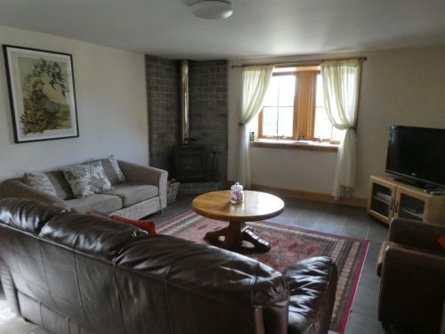 Swallow Cottage - Large Family Cottage With Beautiful Views