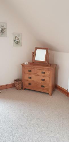 Swallow Cottage - Large Family Cottage With Beautiful Views