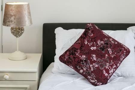 Knutsford House Holidays